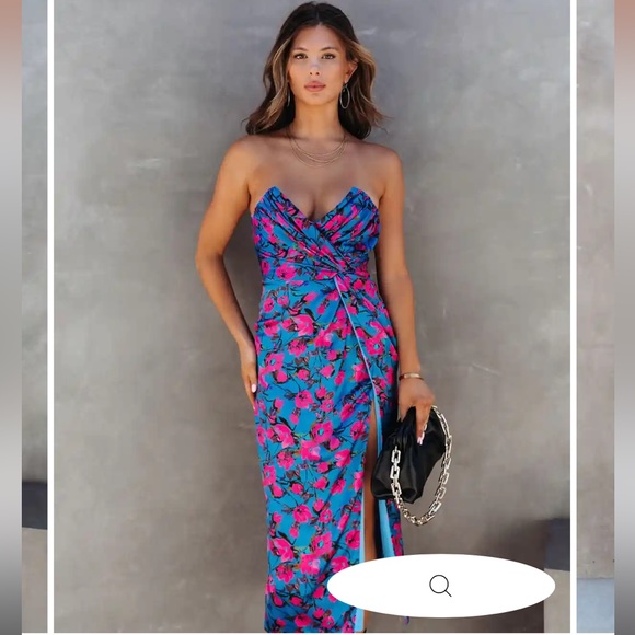 Vici Dresses & Skirts - Vici Strapless Dress, M